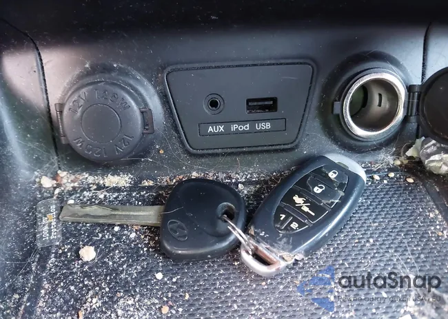 KM8JUCAC8CU383553: 43884806