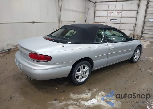 3C3EL55H1YT285786: 43884818