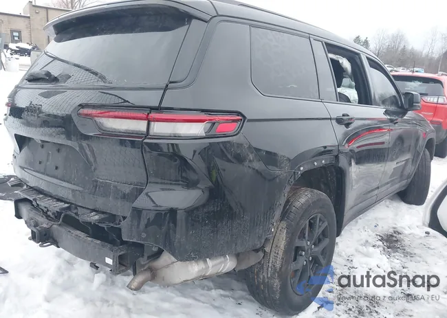 1C4RJKAG8R8614935: 43884839