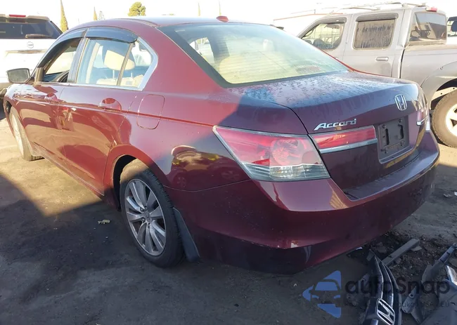 1HGCP2F89BA115261: 43886026