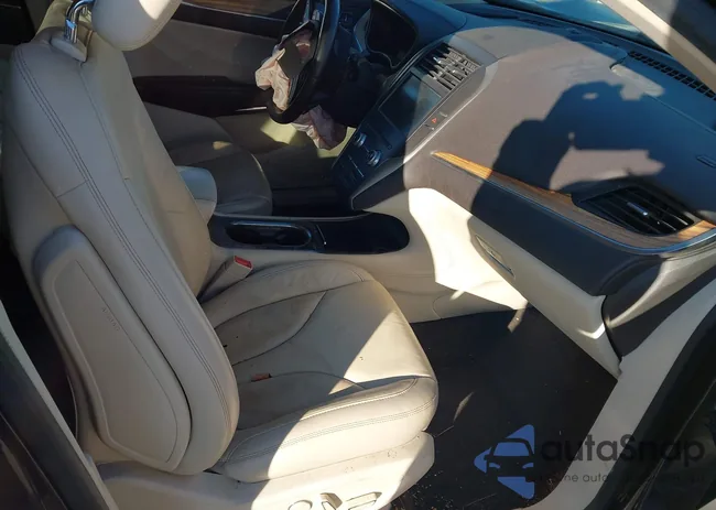 5LMCJ1A93FUJ07275: 43886183