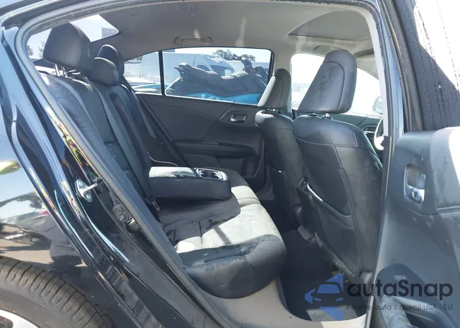 1HGCR6F78FA012363: 43886221