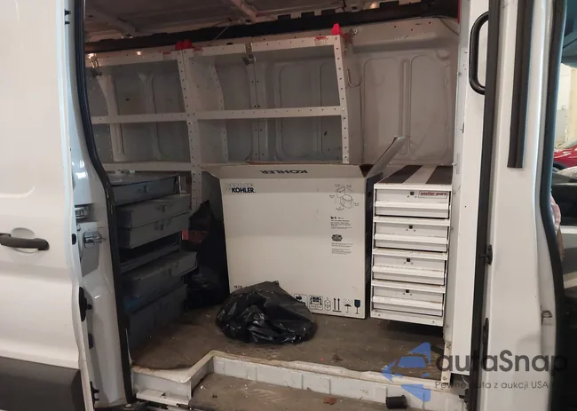 1FTYR2CM7GKB31475: 43886292