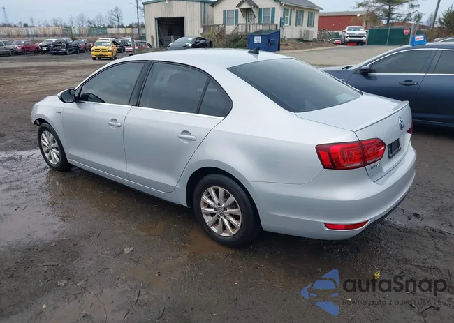 3VW637AJXDM253733: 43886301