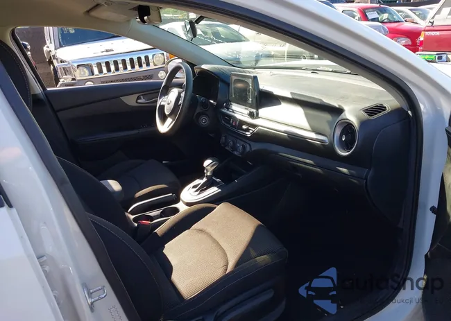 3KPF24AD6LE173059: 43886405