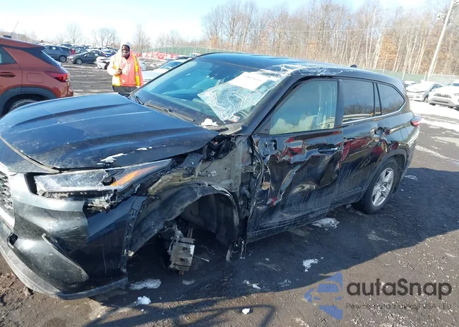 5TDCZRBH9MS136012: 43885484