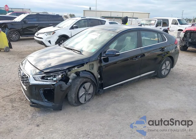 KMHC75LC6NU282507: 43885518