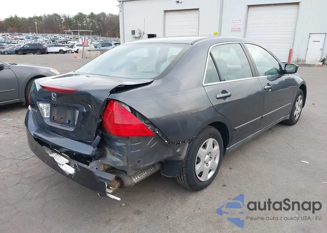 1HGCM56407A017704: 43885526