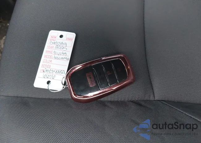 3TYKD5HN7ST033124: 43885536