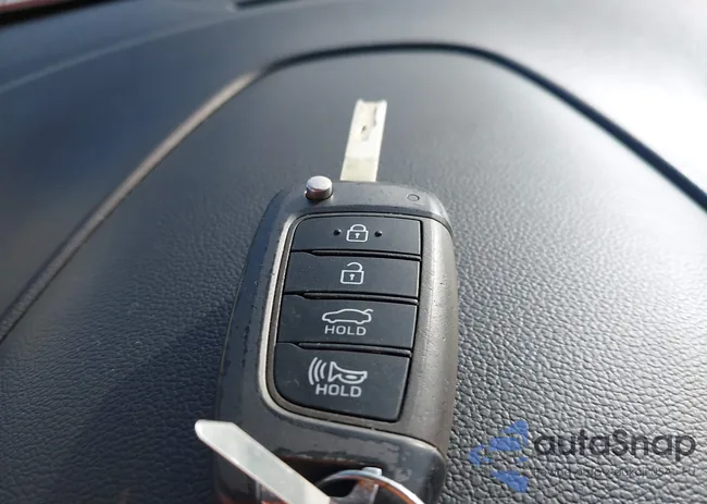 3KPC24A62ME138704: 43885549