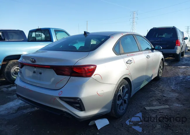 3KPF24AD8LE201265: 43885558