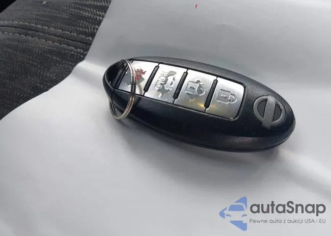 3N1AB7AP2EY316728: 43885574