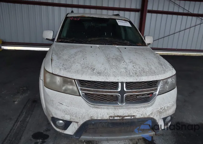 3C4PDCBG2DT552686: 43885581