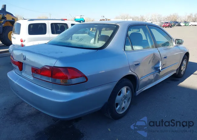 1HGCG16581A045461: 43885593