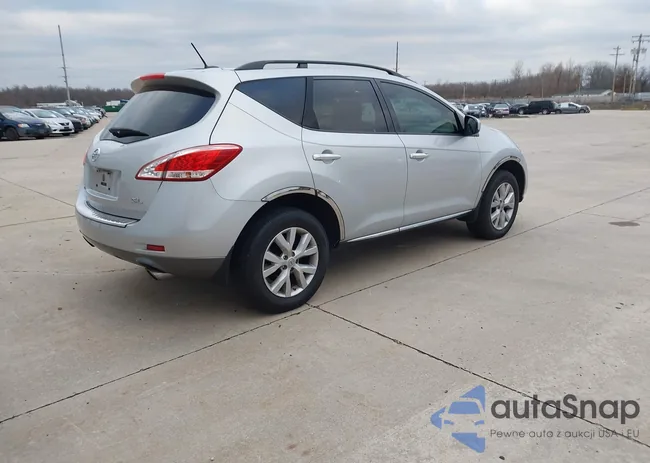 JN8AZ1MU3EW406702: 43885597