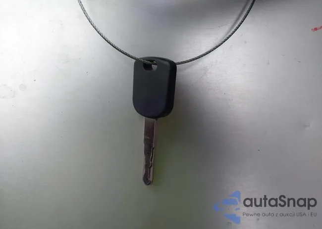 2HKYF18463H565679: 43885605