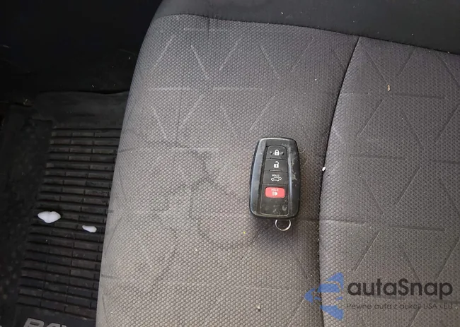 2T3RWRFV1LW047549: 43885663