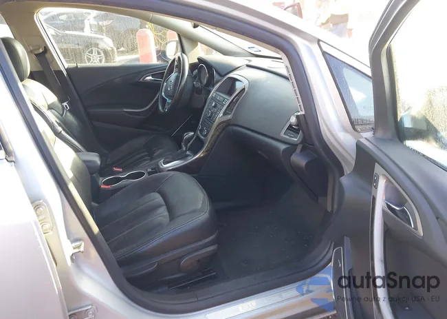 1G4PS5SK2F4164786: 43885681