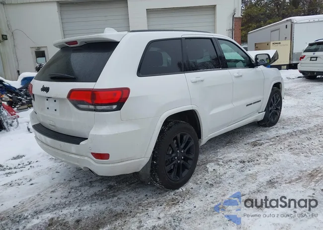 1C4RJFAGXJC475710: 43885725