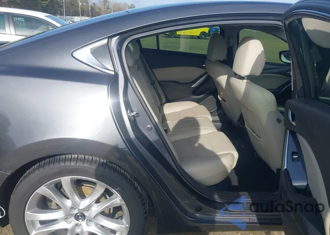 JM1GJ1V56G1442839: 43885766