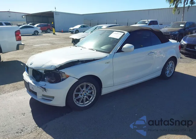 WBAUN1C54BVH83118: 43885772