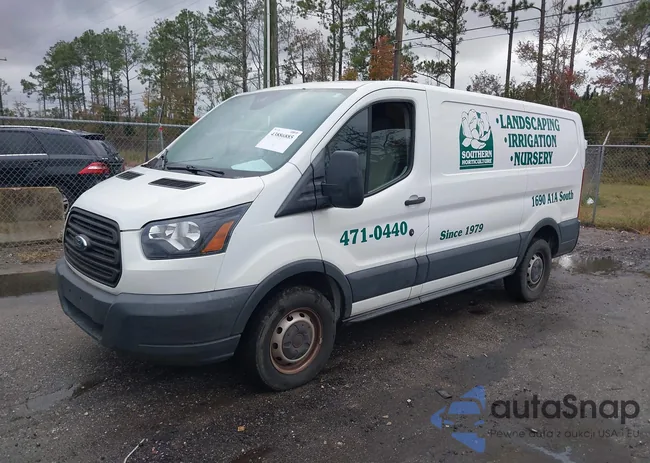 1FTYR1YM3JKB54245: 43886885