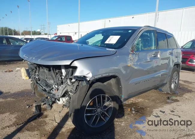 1C4RJEAG2JC253348: 43887112