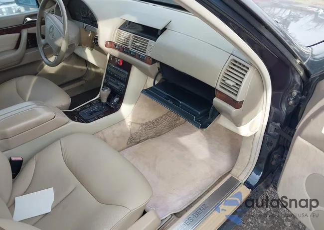 WDBGA43G7XA427030: 43887345