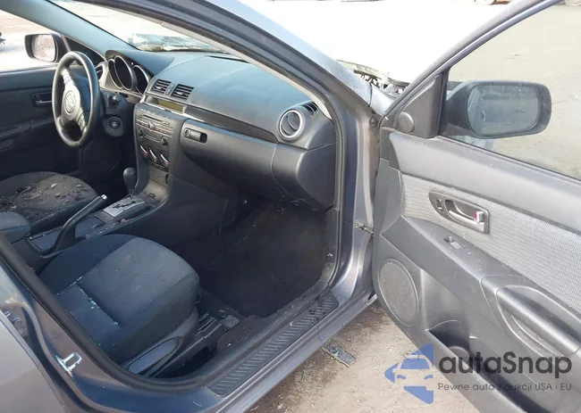 JM1BK32F681801043: 43887358