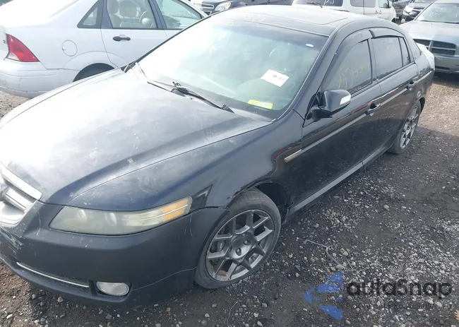 19UUA76527A013557: 43887377