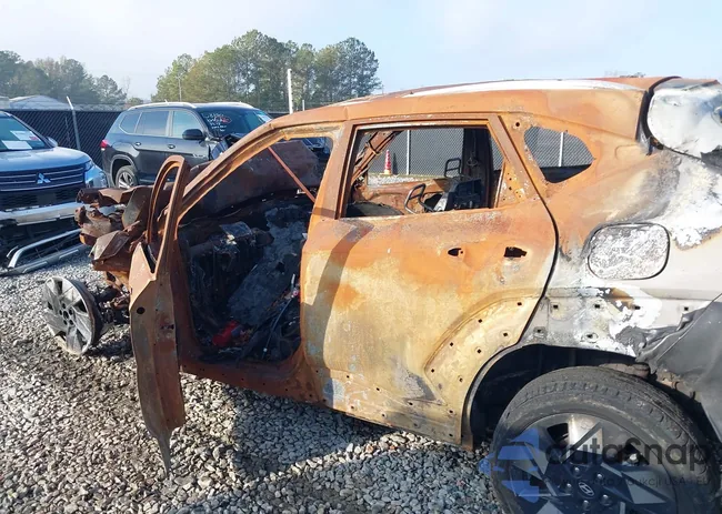 KM8HBCAB6RU104492: 43886449