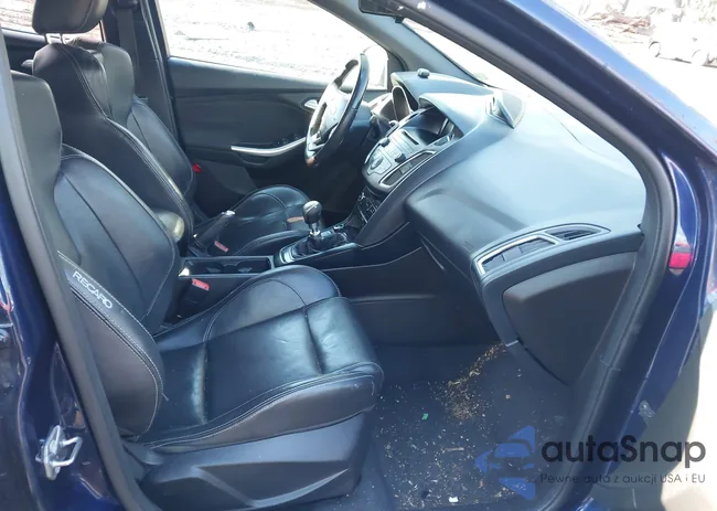 1FADP3L95GL371565: 43886473