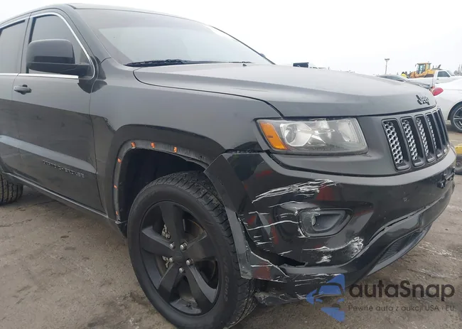 1C4RJEAGXFC143820: 43886640