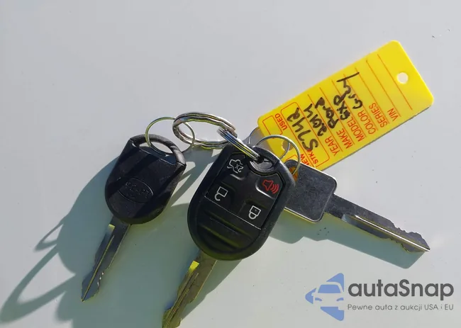 1FMJU1K58EEF33730: 43886656