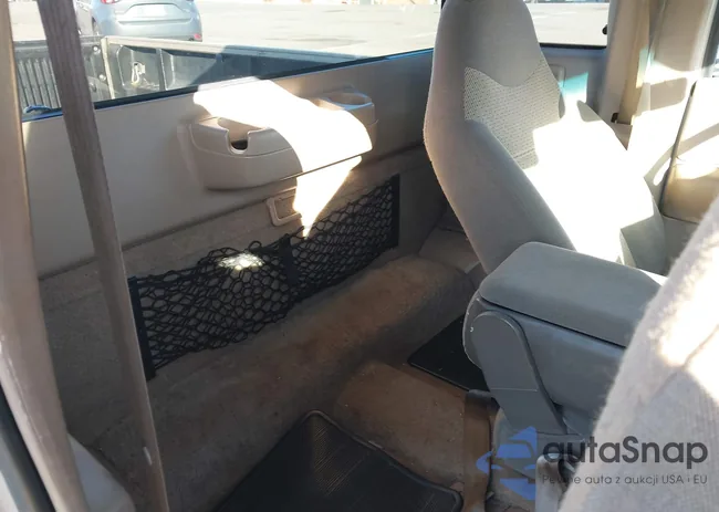 4F4YR16X7WTM15902: 43887932