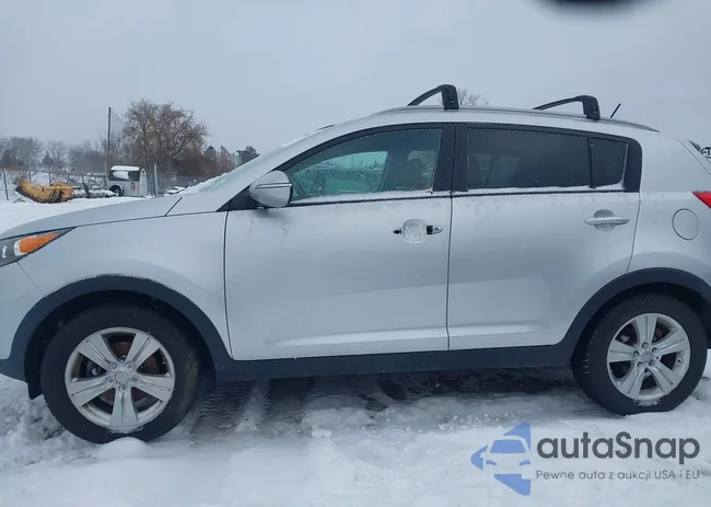 KNDPB3A23C7323299: 43887981