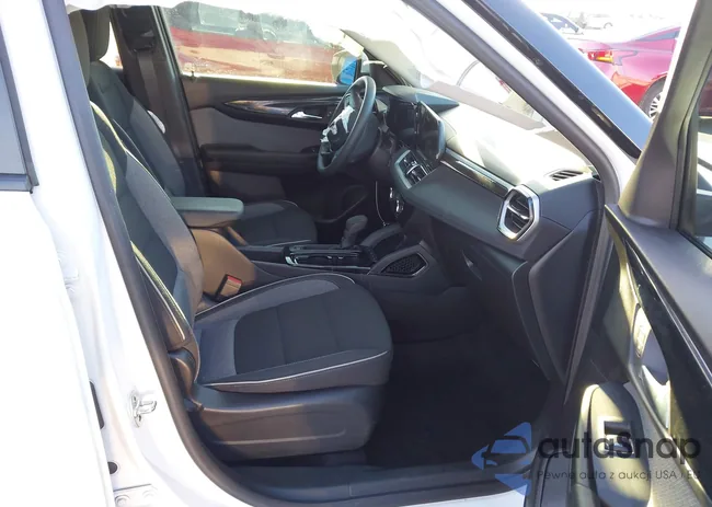 KL79MPSL9RB114377: 43888025