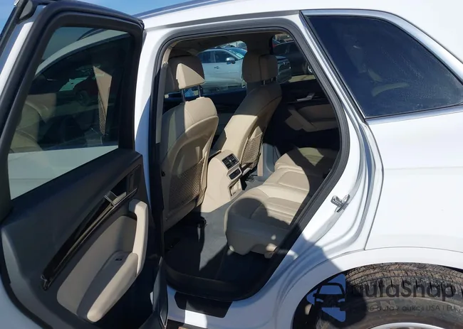 WA1ANAFY6K2016410: 43888041