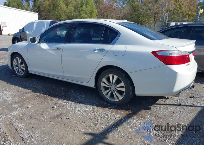 1HGCR3F8XDA035728: 43888258