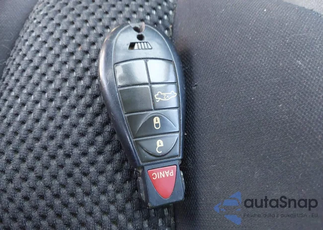 1C3CDFAAXGD704032: 43888264