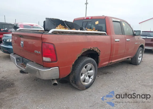 1D3HV18TX9S814268: 43888290