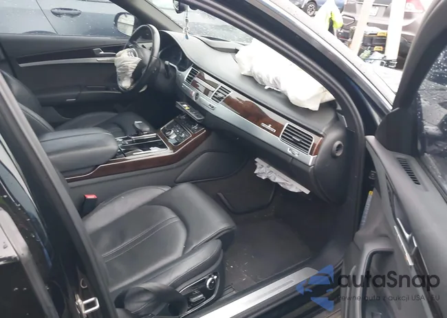 WAUJGAFD8FN004113: 43888293