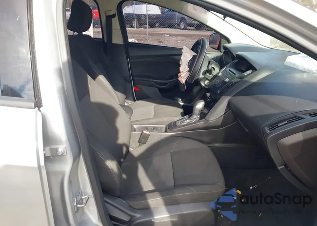 1FADP3F22HL281726: 43888428