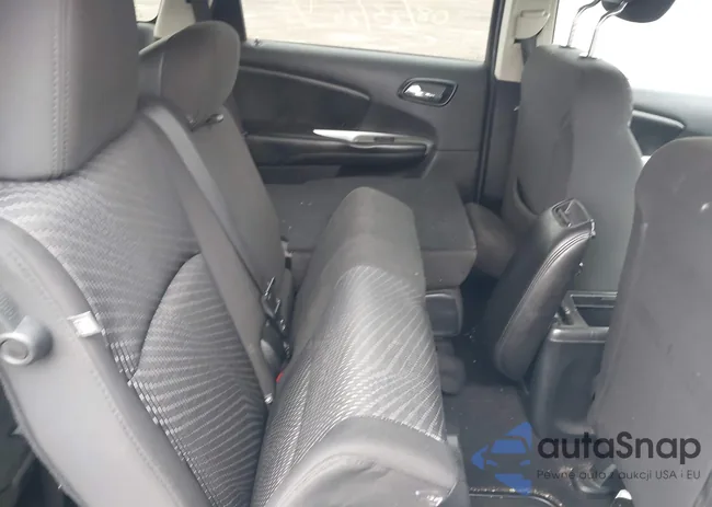 3C4PDDAG8ET236136: 43887475