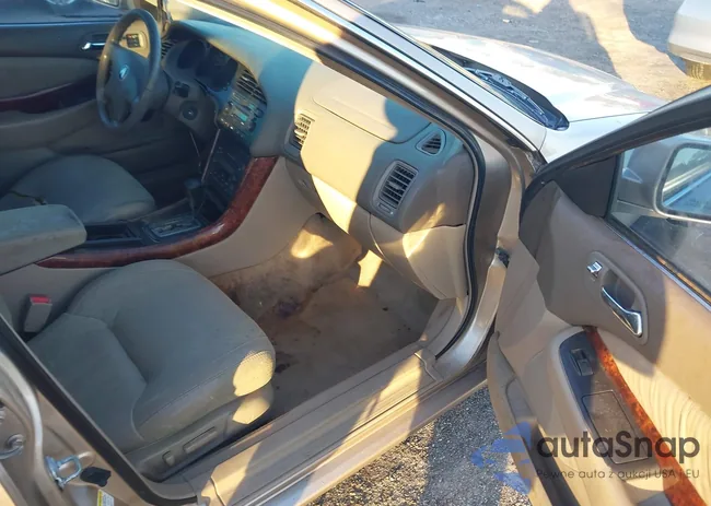 19UUA56682A025816: 43887531