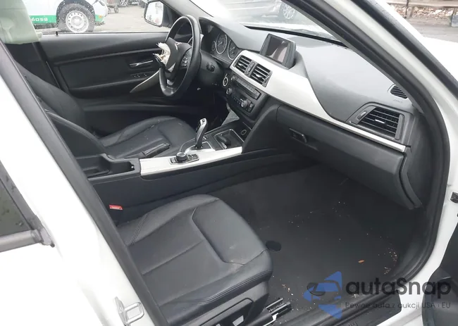 WBA3C3G58ENS71659: 43887532