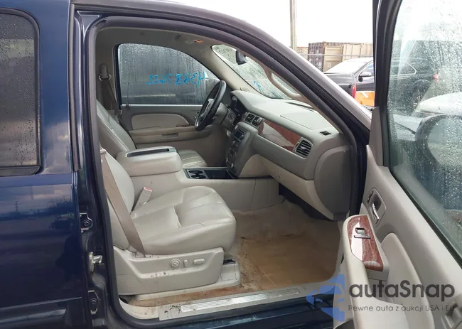 1GKFC16J27R327260: 43887622