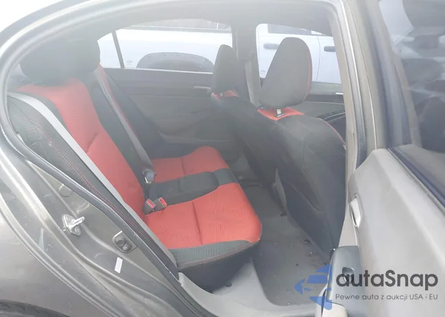 1HGFA15588L087644: 43887645