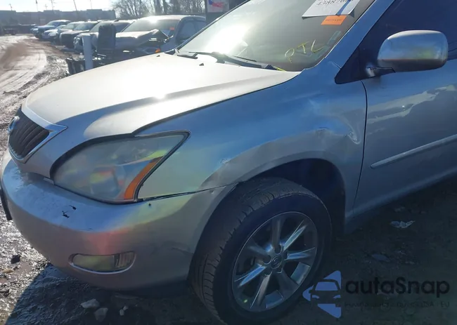 2T2HK31UX9C106468: 43887660