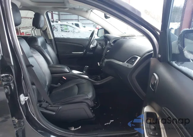 3C4PDDDG0CT279359: 43888901